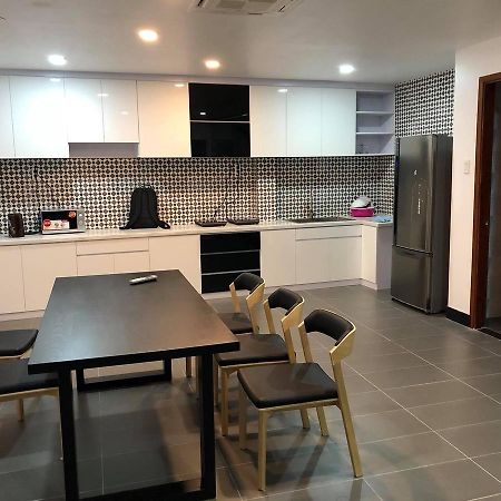 פאן ת'ייט Pho Bien Homestay מראה חיצוני תמונה